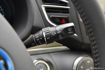 2018款比亚迪宋EV400 智联进享型