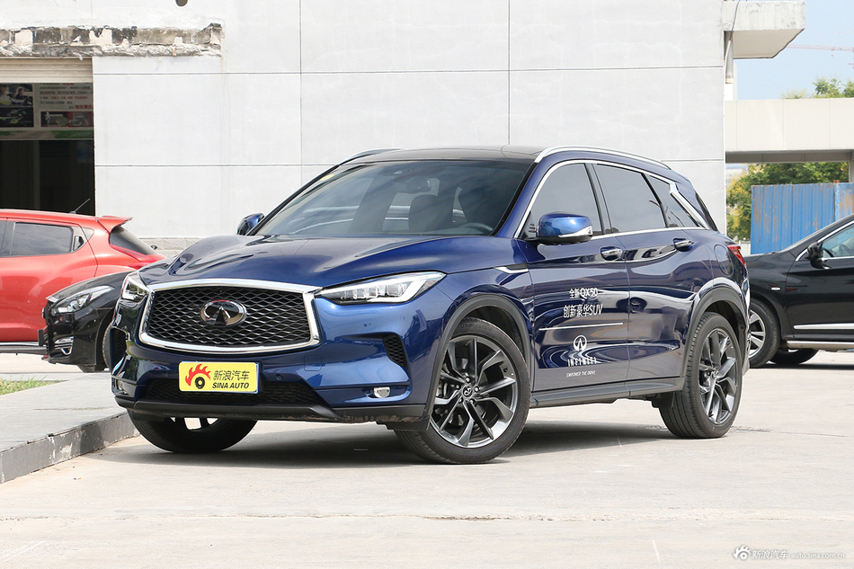 2018款英菲尼迪QX50 2.0T自动四驱豪华版