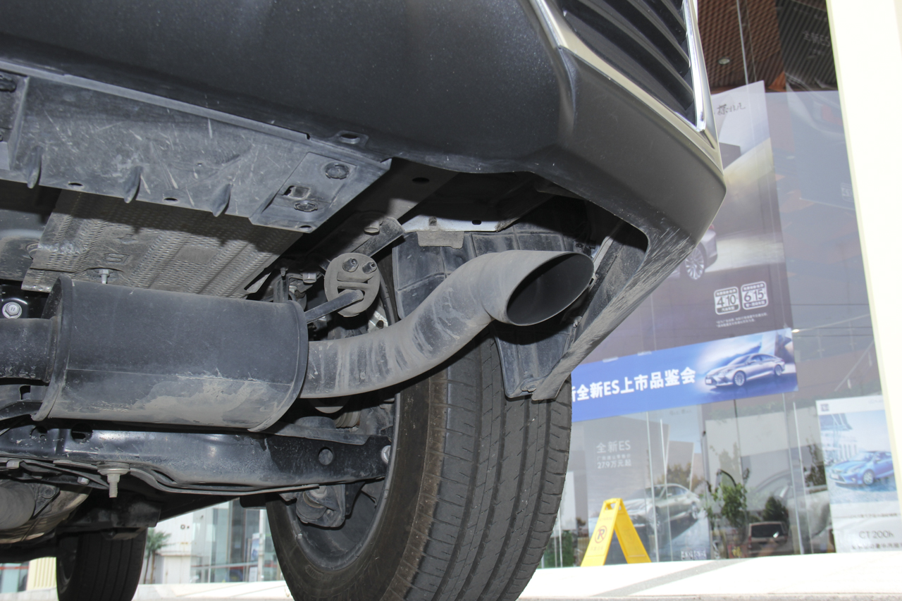 2018款雷克萨斯NX300h 2.5L自动全驱锋致版