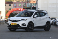 2018款东南DX3 1.5T自动尊贵型 