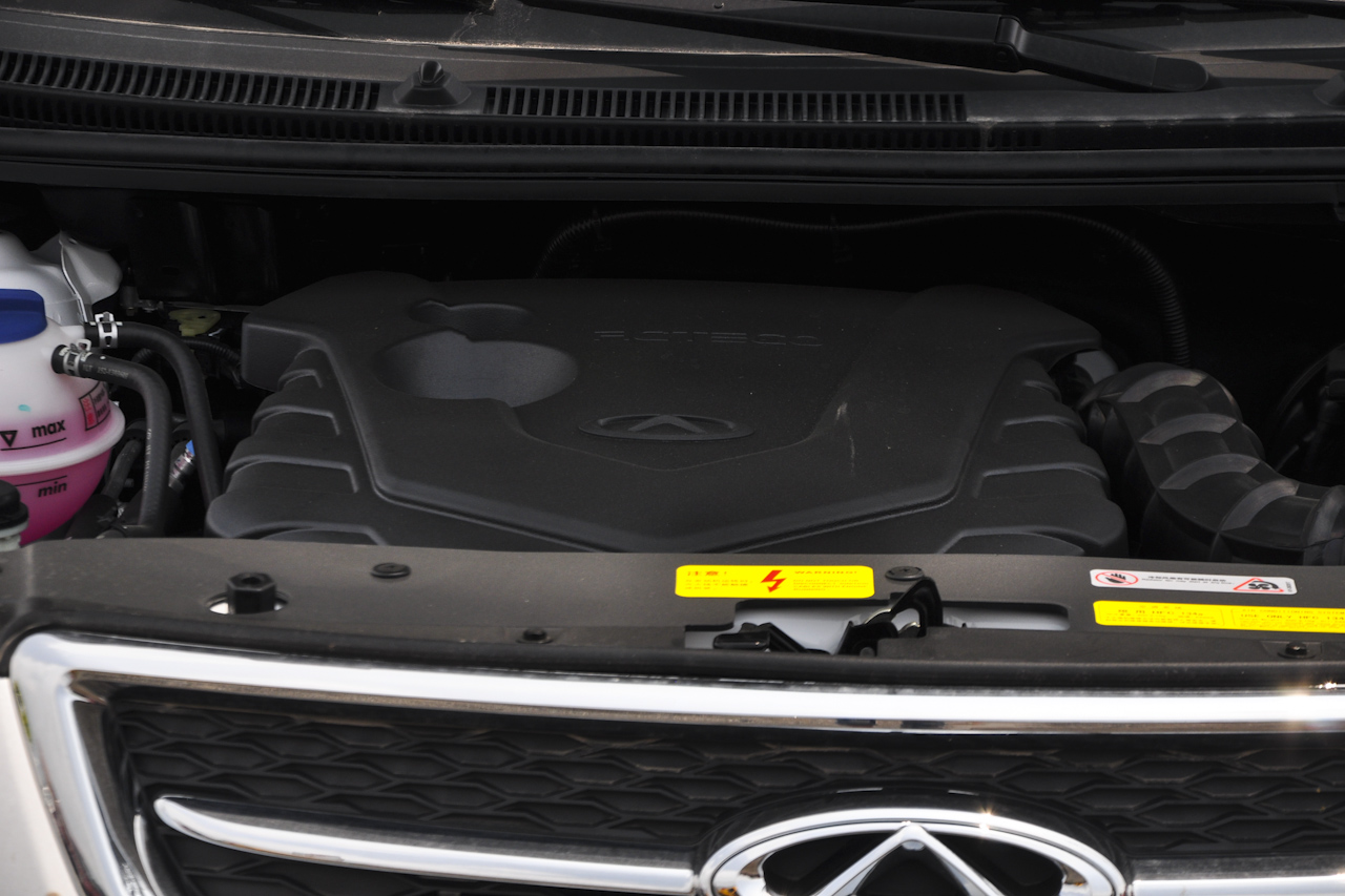 2015款奇瑞E3 1.5L手动趣尚版 冰川白