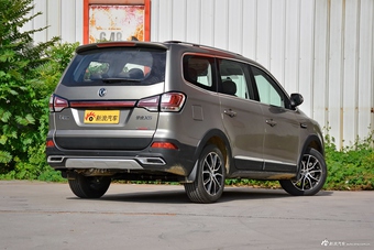 2017款景逸X6 乐享系列1.5T自动豪华型