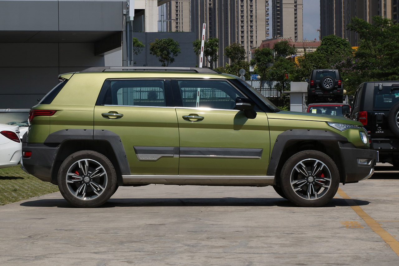 2018款北京BJ20 1.5T CVT豪华型