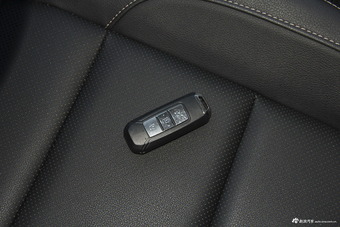 2018款斯威X7 1.5T手动豪华型7座