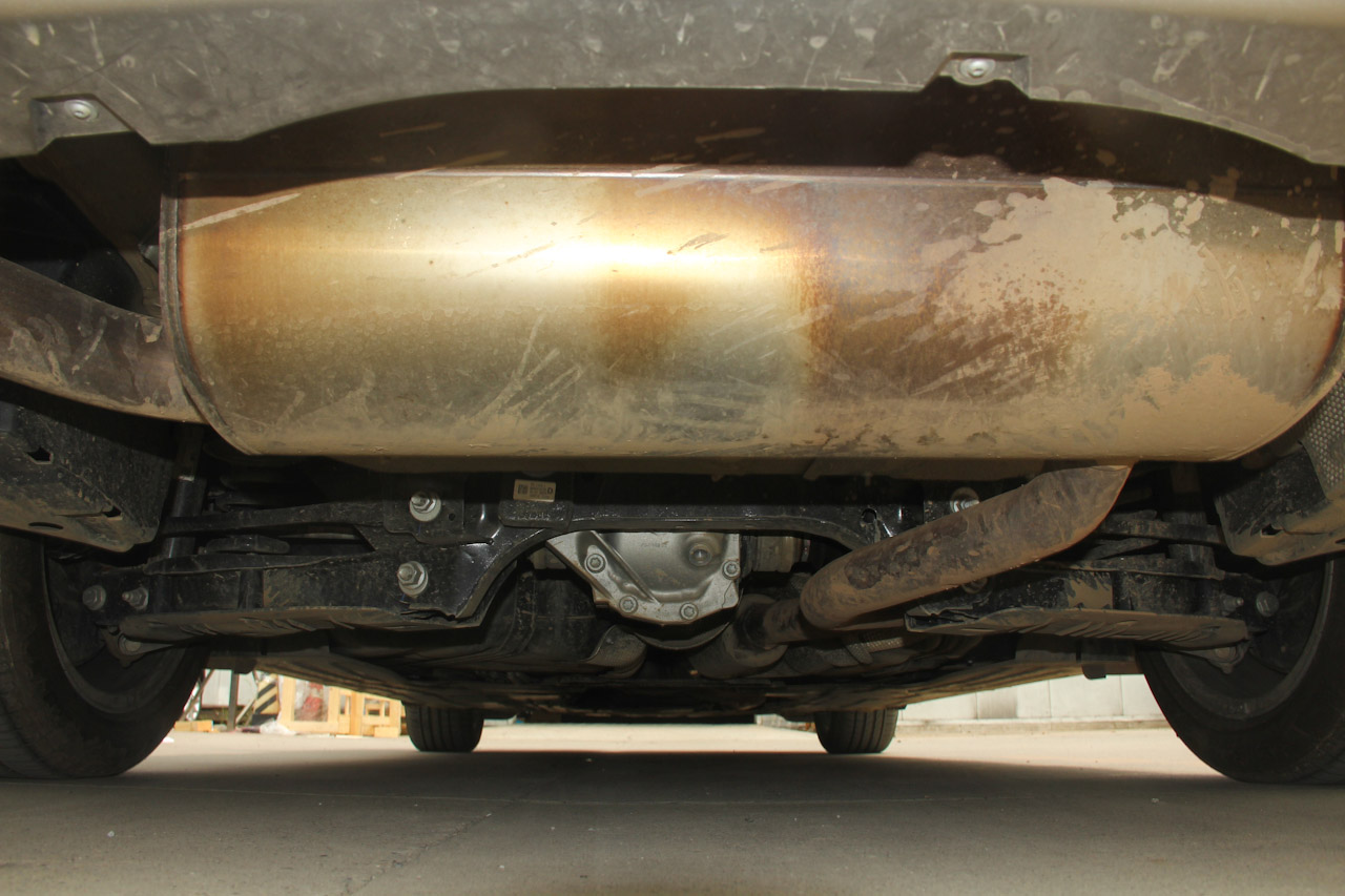 2016款宝马3系 2.0T自动320Li豪华设计套装