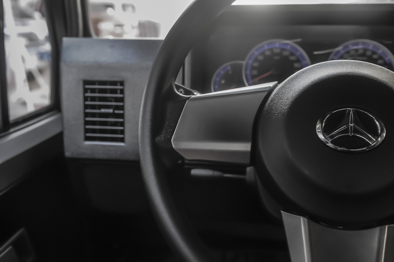 2016款战旗2.0L手动角斗士豪华型 国IV