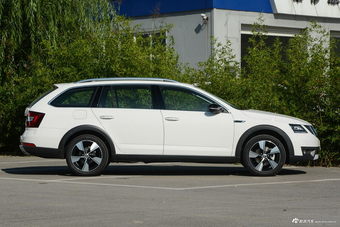 2018款明锐旅行版1.4T TSI280 DSG旗舰版