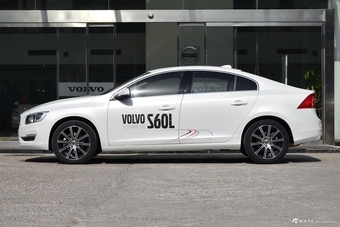 2018款沃尔沃S60L 2.0T自动T4智驭进取版