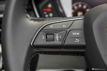 2017款奥迪A4 allroad 2.0T自动 45TFSI quattro运动型