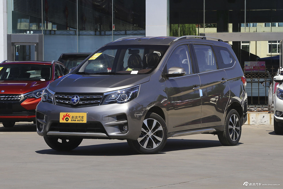 2017款启辰M50V 1.5L手动XL舒适版