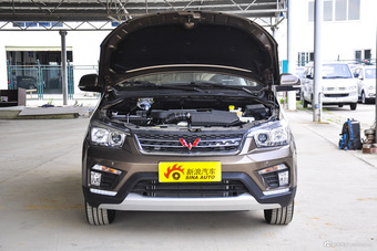 2016款五菱宏光S1 1.5L手动尊享型图片