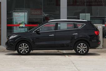 2017款风光580 1.5T手动豪华型