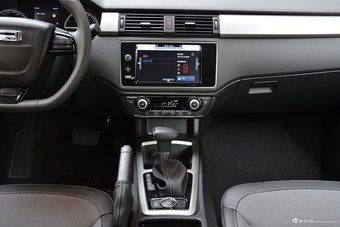 2017款观致3都市SUV 1.6T自动致悦型