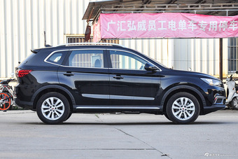 2016款荣威RX5 20T自动两驱旗舰版