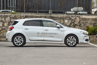 2016款DS 4S 1.6T自动智享版THP160