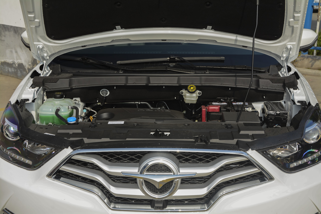 2018款海马S5青春版 1.6L自动旗舰型图片