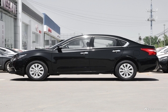 2018款天籁2.0L自动 XL智进版