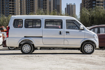 2016款北汽威旺307-A12 1.2L手动标准型（国五）