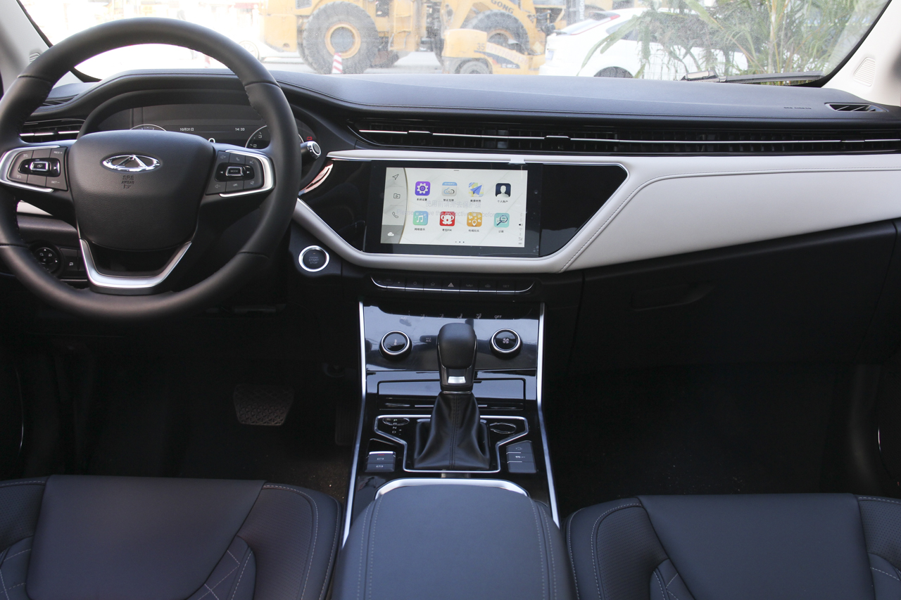 2018款艾瑞泽GX 1.5T CVT型色版