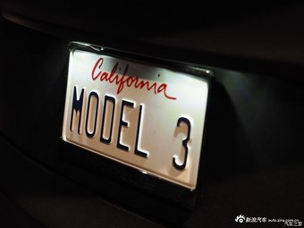 特斯拉Model 3交付