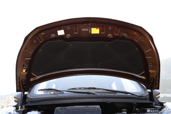 2016款长安欧尚1.5L手动豪华型