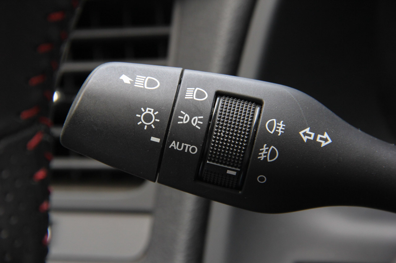 2016款雷克萨斯RX 2.0T自动200t四驱F SPORT