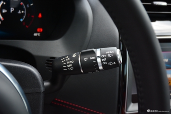 2018款捷豹F-PACE 3.0T SC自动R-SPORT运动版