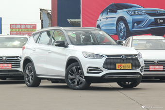 2019款比亚迪宋EV500 智联领耀型