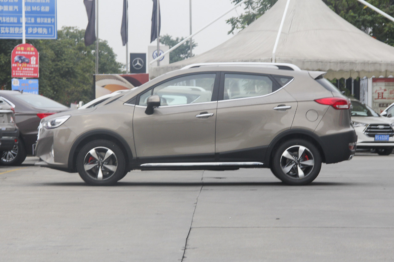 2017款瑞风S3 1.6L自动CVT豪华智能型