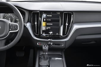2018款沃尔沃XC60 2.0T自动T4智逸版