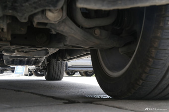 2016款撼路者2.0T自动四驱旗舰版汽油