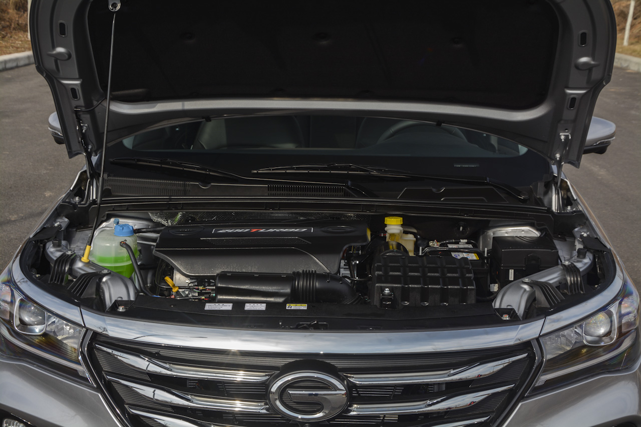 2018款传祺GA4 1.3T自动尊享版200T