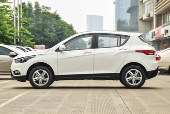 2015款骏派D60 1.5L手动技术型