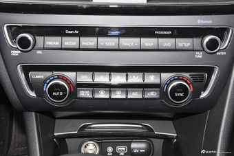 2016款起亚K5 2.0L自动PREMIUM