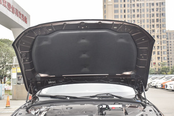 2017款沃尔沃S90 2.0T自动T5智尊版