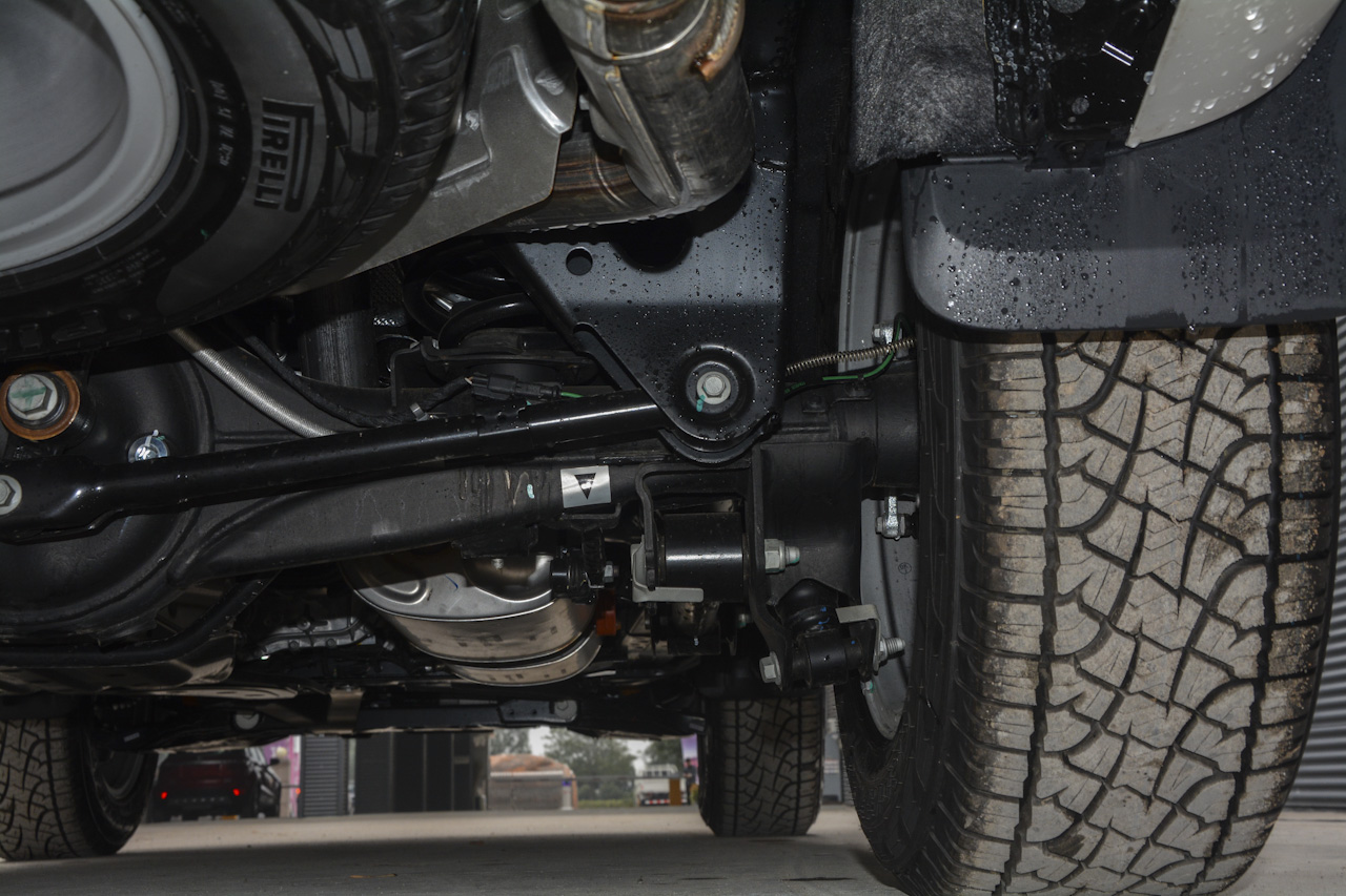 2017款撼路者2.0T自动四驱豪华版汽油5座