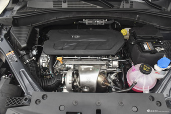 2018款荣威RX5 2.0T 30T自动两驱互联网黑金珍藏版