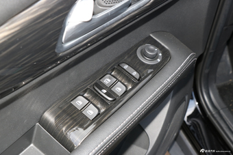 2018款斯威X7 1.5T手动豪华型7座