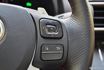 2016款雷克萨斯RC 2.0T自动200t F SPORT版