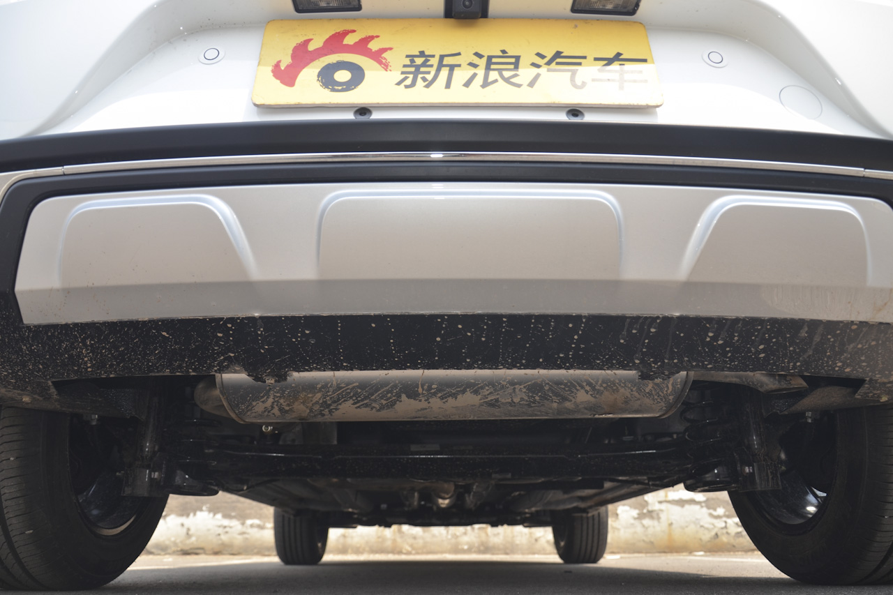 2017款奔腾X40 1.6L手动豪华型