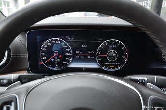 2018款奔驰E级改款3.0T自动 320 L 4MATIC