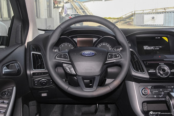 2018款福克斯两厢1.5T自动运动型EcoBoost 180