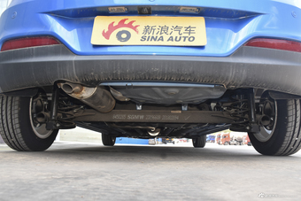 2017款宝骏310 1.5L自动时尚型