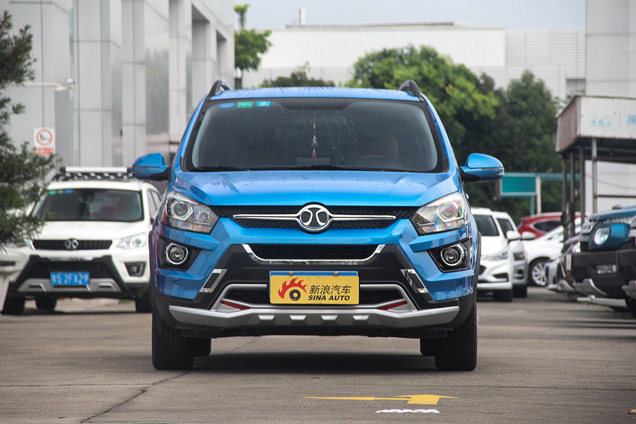 2015款北汽绅宝X25 1.5L手动舒适型