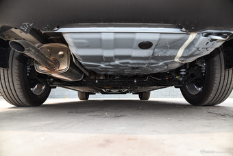 2016款轩逸1.8L自动XV智尊版 珠光白