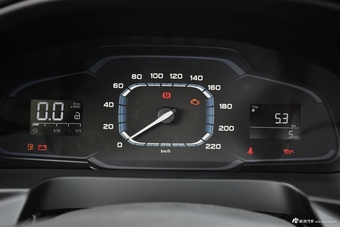 2017款荣威360 1.5L手动豪华版