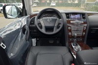 2017款途乐5.6L自动标准型