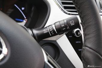 2016款江淮iEV6S智享版