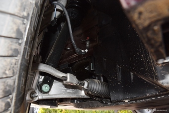 2018款捷豹XFL 2.0T自动200PS精英版