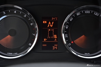 2018款雪佛兰赛欧3  1.5L AMT幸福天窗版